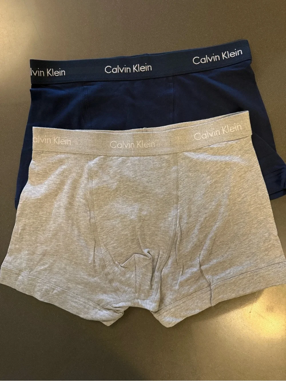 New Calvin Klein Men’s Cotton Stretch Boxer Briefs / Trunks in Navy & Light Gray